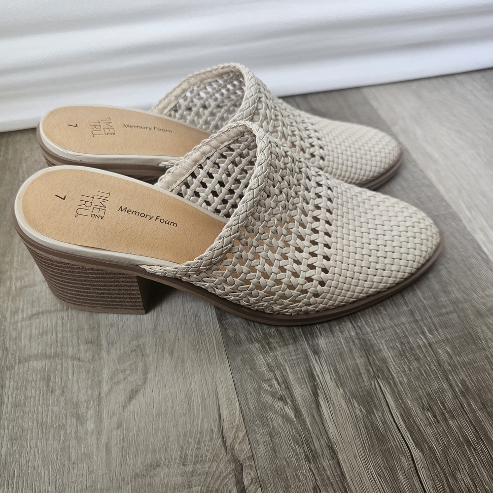 Time and Tru Beige Woven Slide Heel Mules